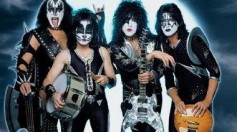 kiss